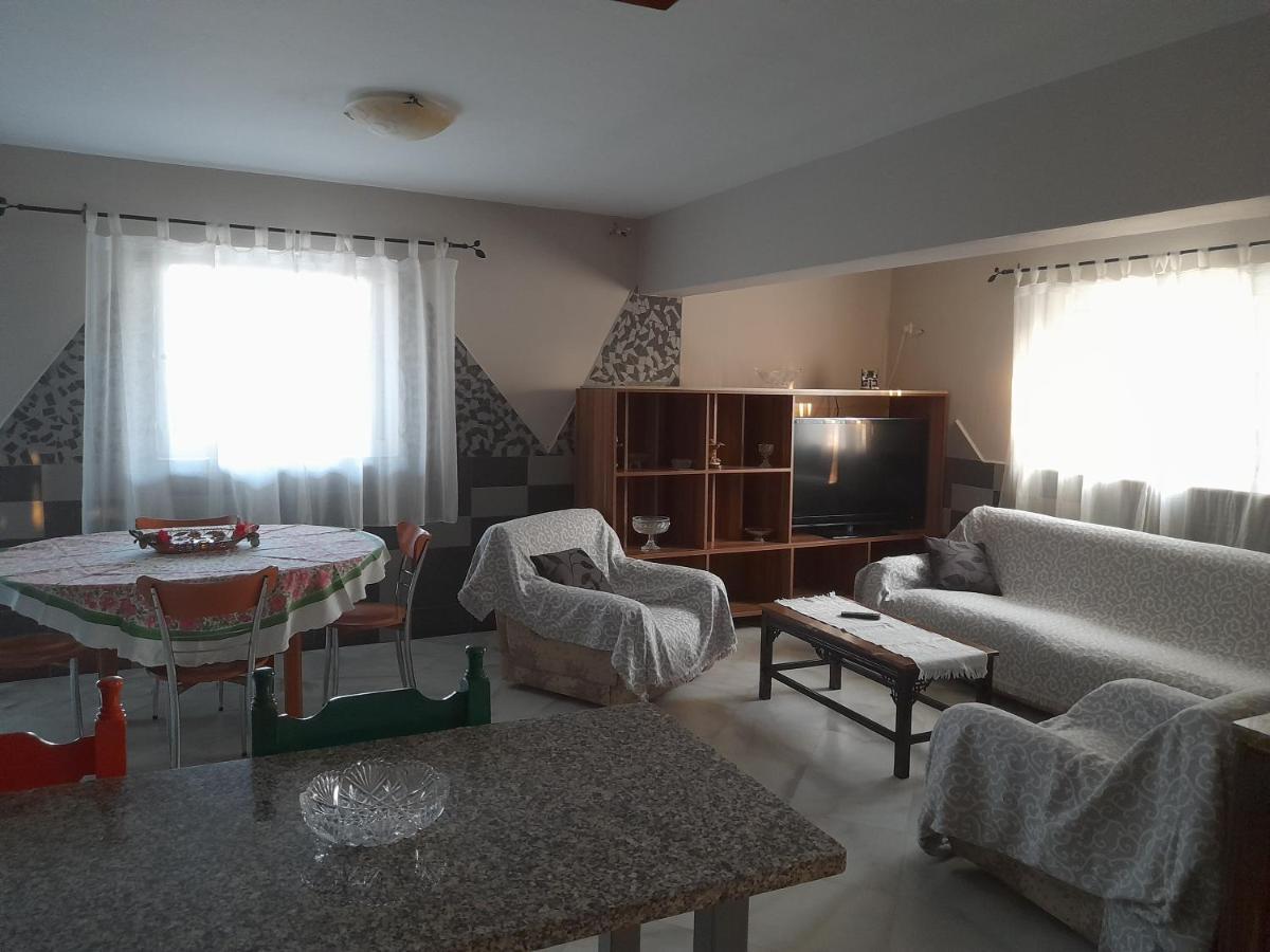 Mégara Maria'S House Kinetaヴィラ エクステリア 写真